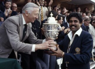 1983 विश्वकप: भारतीय क्रिकेट की एक अविस्मरणीय कहानी | 1983 World Cup: Unforgettable Story of Indian Cricket 1983 विश्वकप - भारतीय क्रिकेट की एक अविस्मरणीय कहानी | 1983 World Cup: Unforgettable story of Indian Cricket