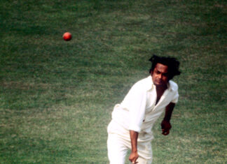 ई प्रसन्ना: क्रिकेट की पिच पर शतरंज की बिसात बिछाने वाला महान स्पिनर | E Prasanna: The Greatest Spinner ई प्रसन्ना: क्रिकेट की पिच पर शतरंज की बिसात बिछाने वाला महान स्पिनर | E Prasanna: The Greatest Spinner